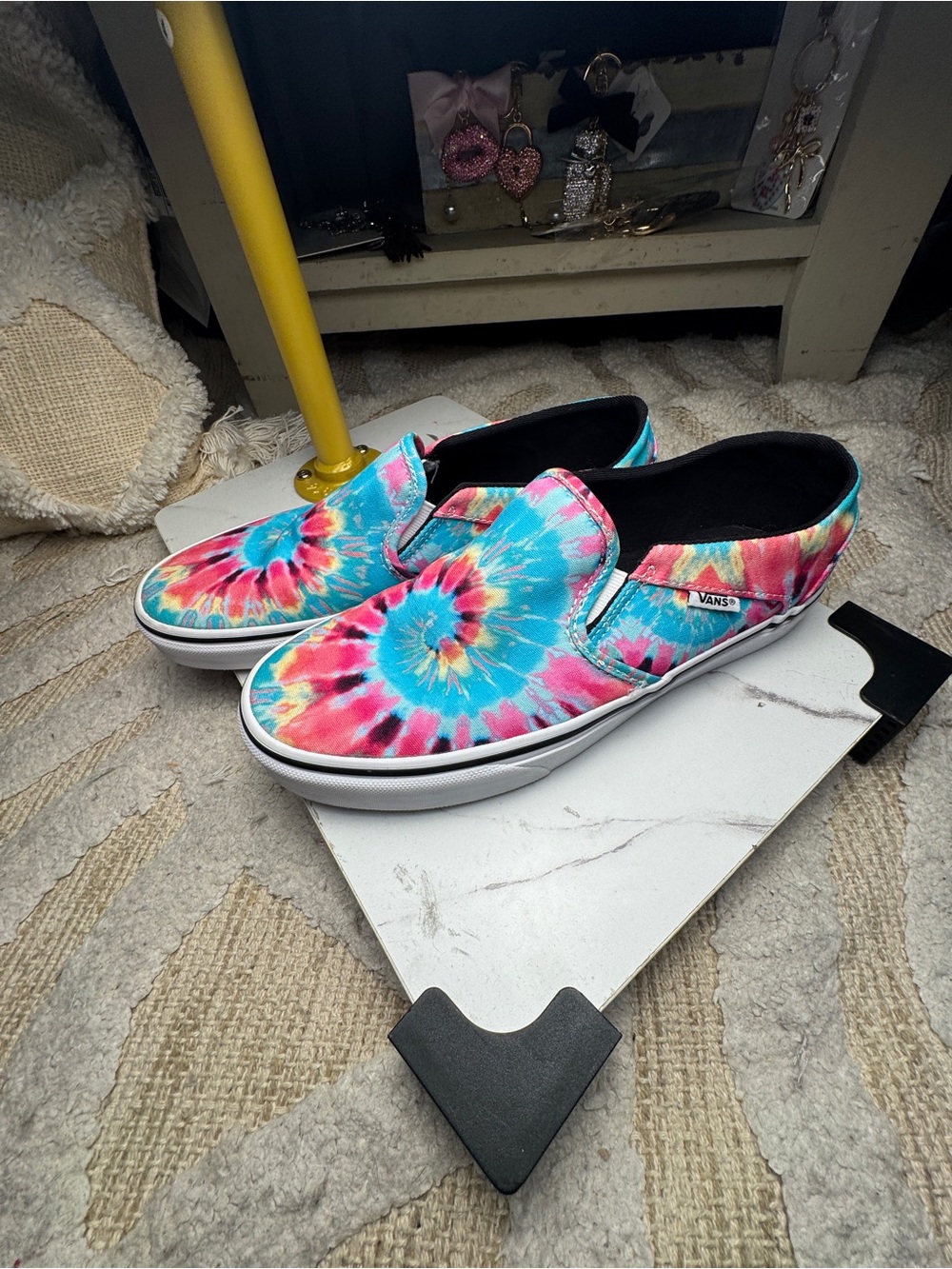 Vans womens Slip-On Tie-Dye Canvas Shoes - Blue/Pink